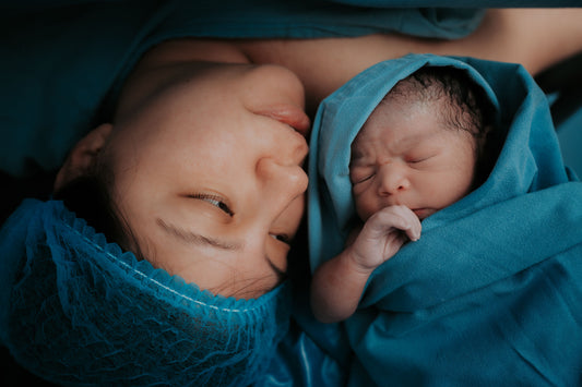 Postpartum Nutrition Common Deficiencies – Guide by Leeforia